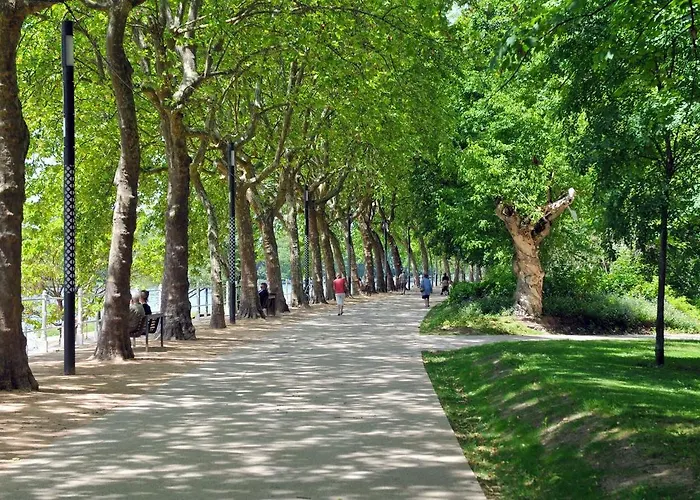 Apart-hotel Domitys La Fontaine Du Roy Vichy